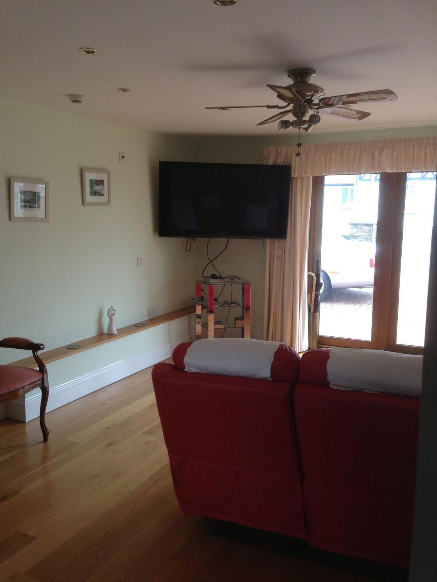 Room In Apartment - Bluebell Apartment Suite With Separate Lounge Area Truro Extérieur photo